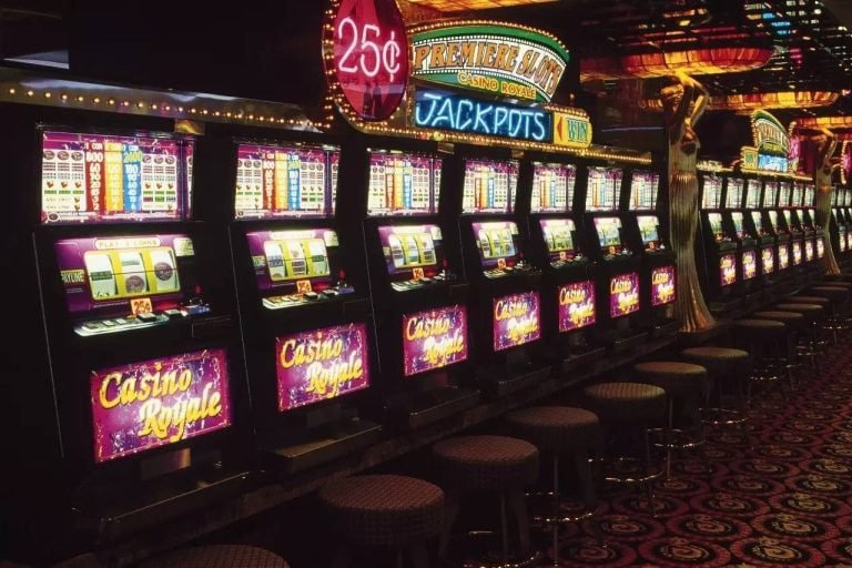 Online slot machine games on tg77711 Philippines platform